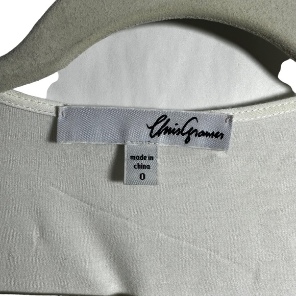 Chris Gramer Womens Sz 0 White V Neck Sleeveless Draped Blouse Tank Lightweight - Picture 4 of 6